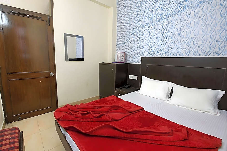 Hotel Shivdev International