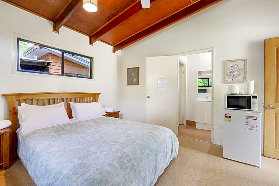 1770 Southern Cross Travellers Retreat