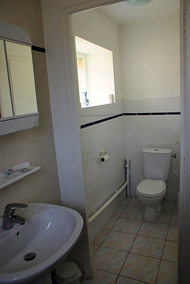 MOULIN DE LACHAUD - HOTEL et GITES