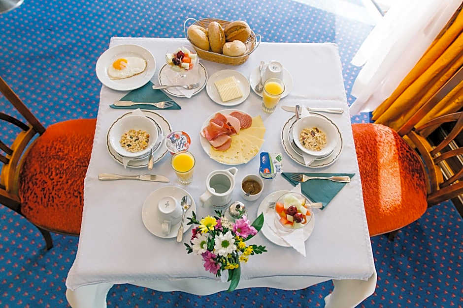 Landhaus Keller - Hotel & Restaurant