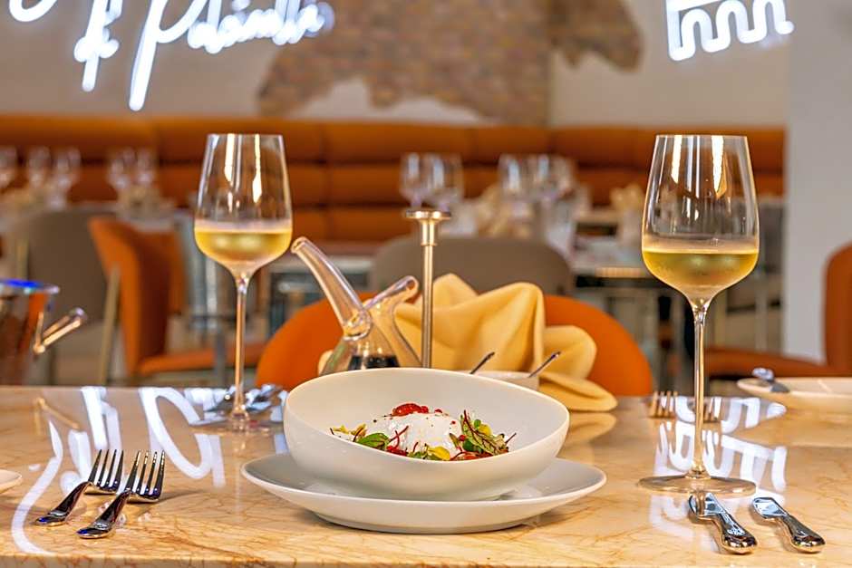 Hotel Mousai - Adults Only