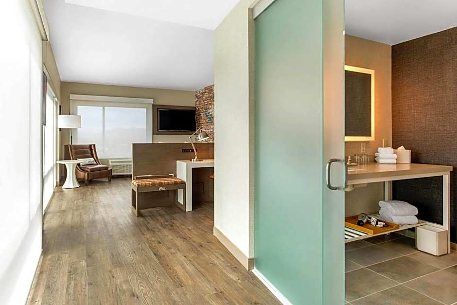 Cambria Hotel Downtown Asheville
