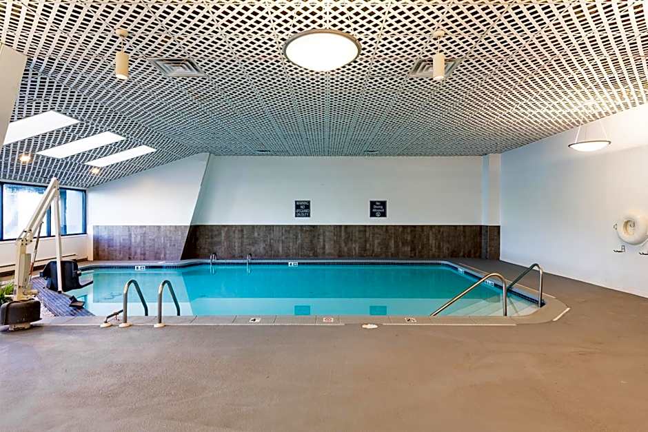 APA Hotel Woodbridge
