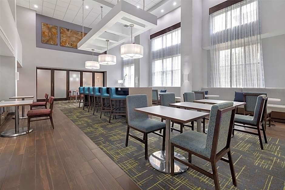 Hampton Shreveport South