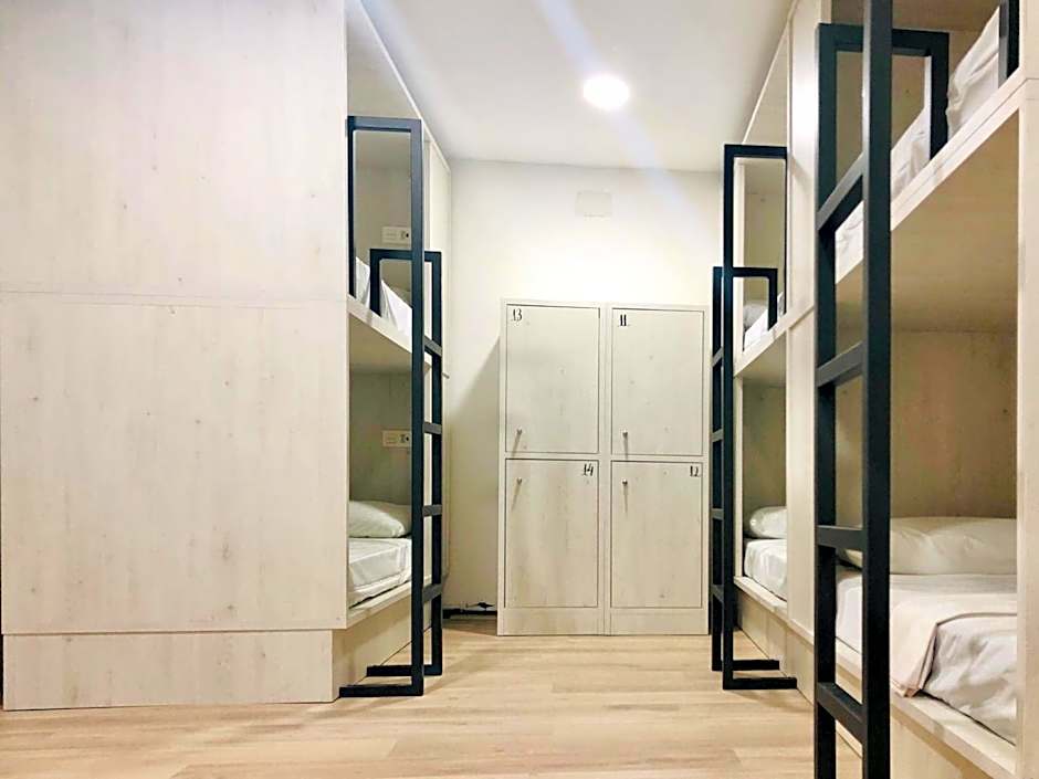 Quartier Leon Hostel Jabalquinto