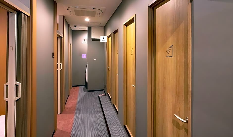 R9 Hostel Tochigi Ekimae - Male Only