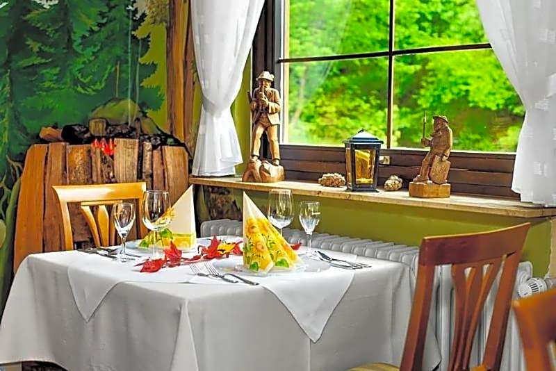 Holzschuhs Schwarzwaldhotel
