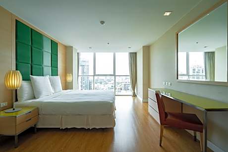 Premier Two-Bedroom Apartment