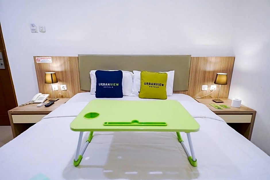 Urbanview Hotel Bes Mangga Besar