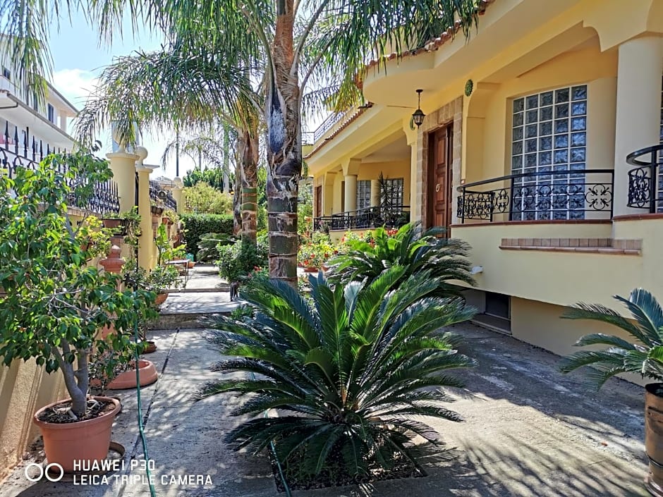 Sole e Luna Capo Vaticano