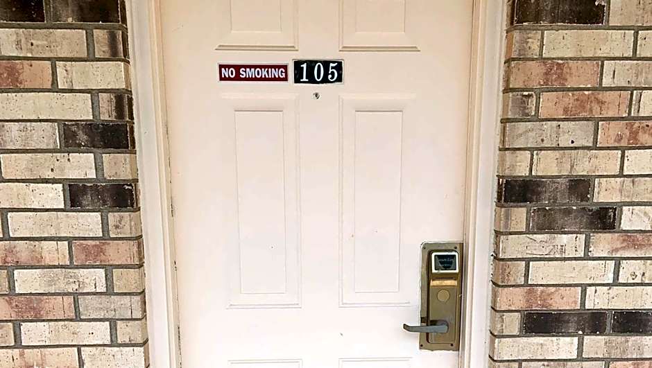 Luxury Inn Forrest City