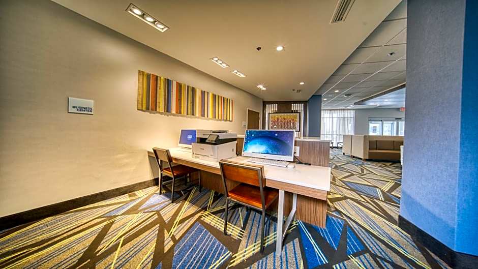 Holiday Inn Express & Suites Kokomo South By IHG