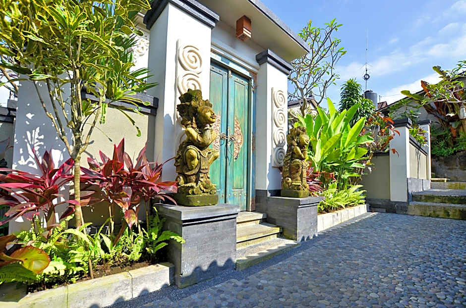 Nuaja Balinese Guest House 