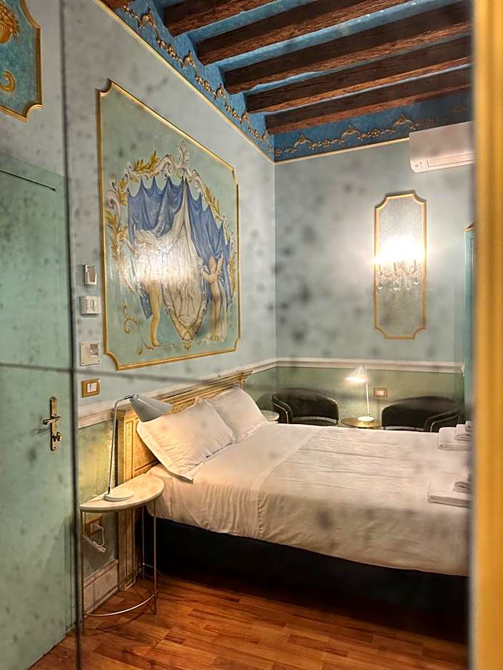 Casa Alla Fenice