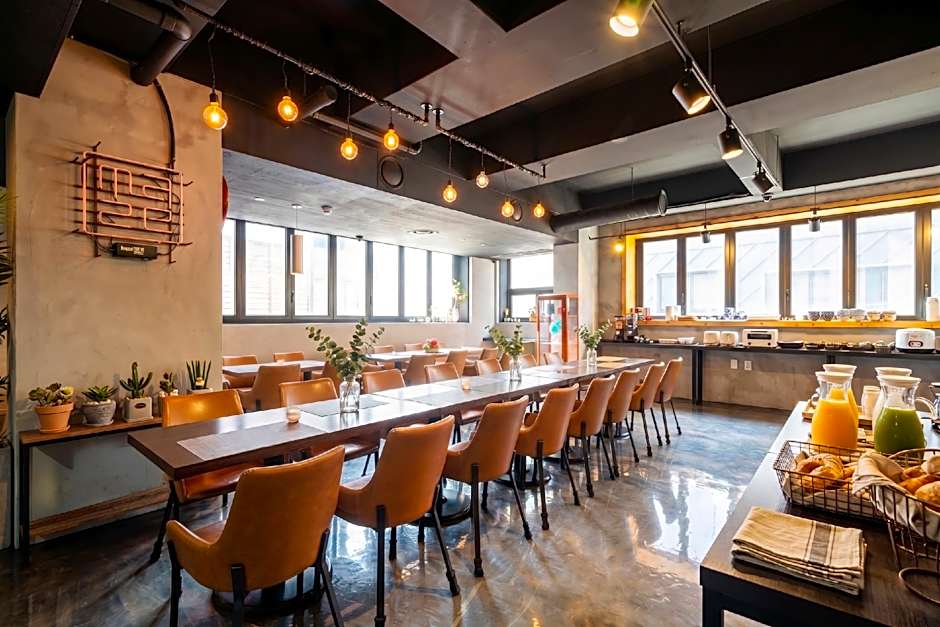 Restia Hotel Suwon Station Branch