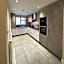 Modern Apartment - BHX NEC - Free Secure Gated Parking