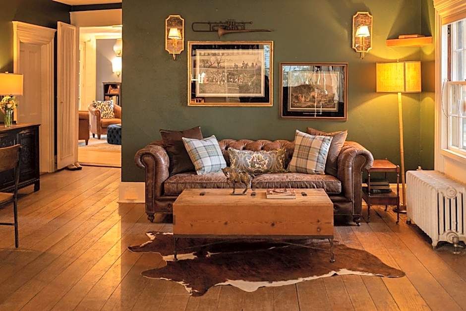 OneSixtyFive, The Inn on Park Row