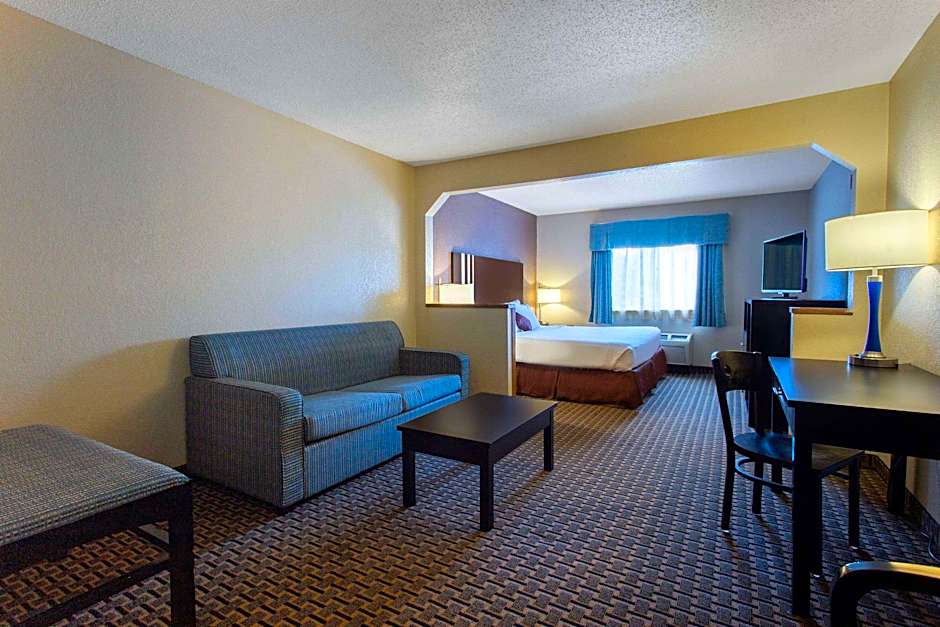 Photo 1 of 1 of Business 1 King Bed Suite, Jetted Tub