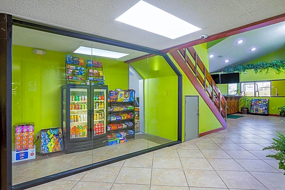 Quality Inn & Suites Near Six Flags East