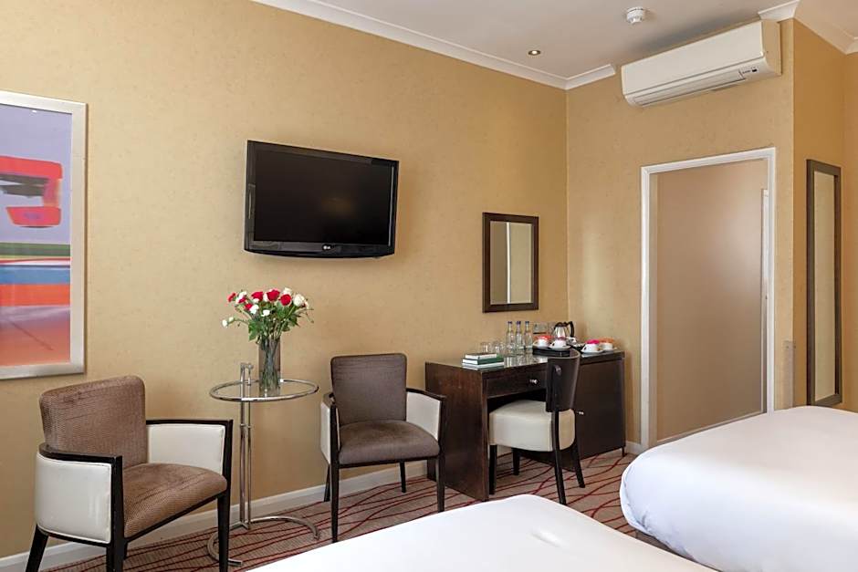 Park Grand Hyde Park