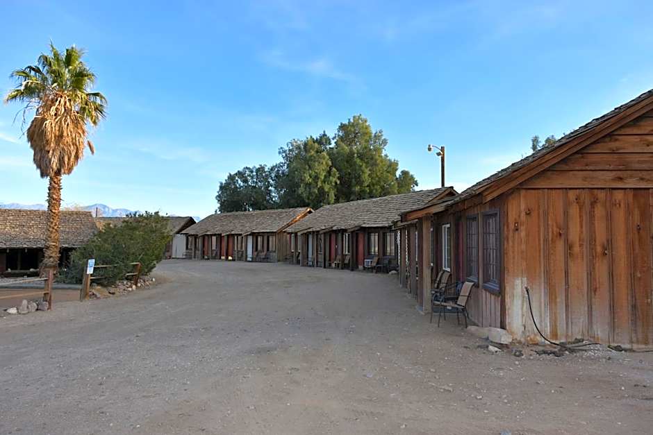 Panamint Springs Motel & Tents