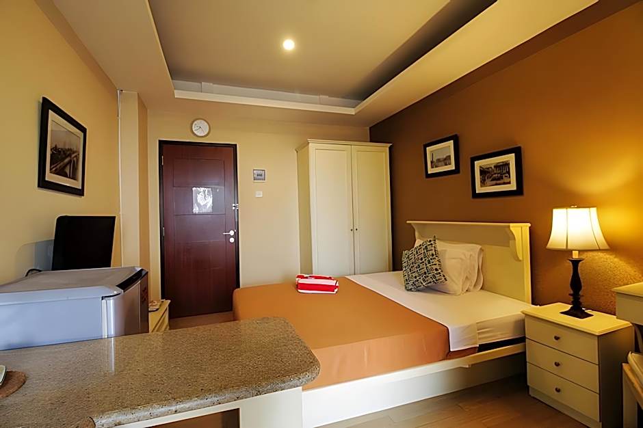 The London Living Apartment at Kebagusan City