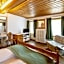Hotel Alpina