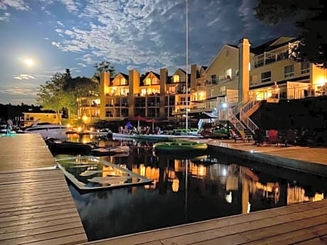 Muskoka Lakes Hotel and Resorts