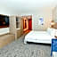 Holiday Inn Express & Suites Palm Coast - I-95