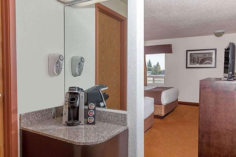 Super 8 by Wyndham Vermilion AB