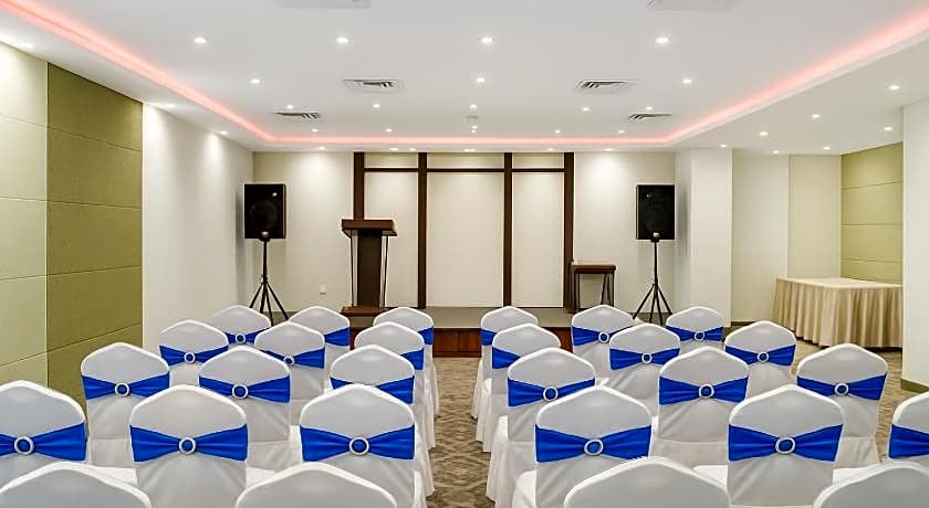 Ruwi Hotel Apartments