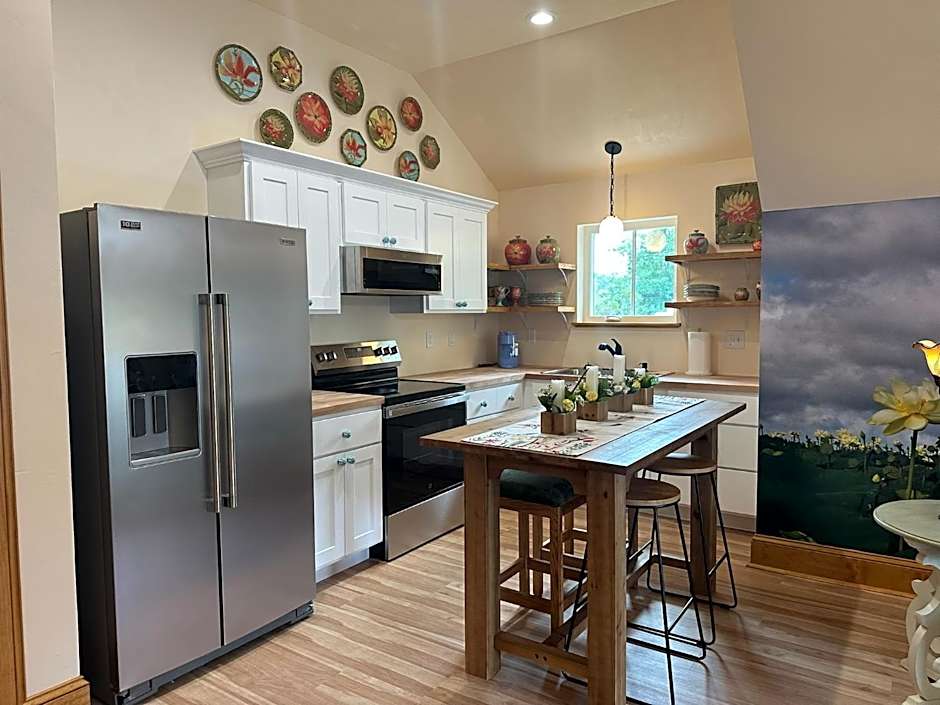 Sweetwater Branch Inn Bed And Breakfast