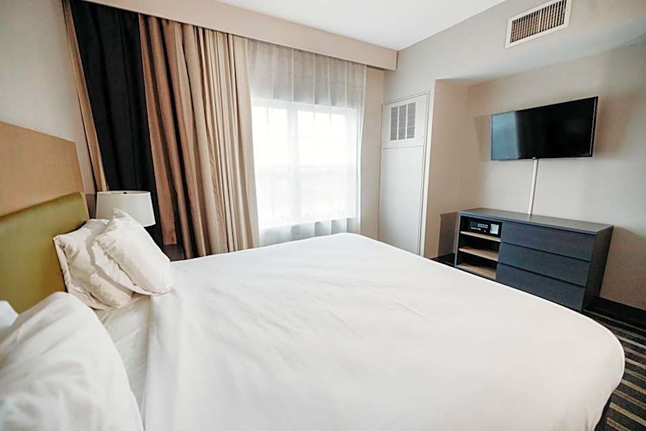 Parkview Inn & Suites, Lancaster Amish Country, PA
