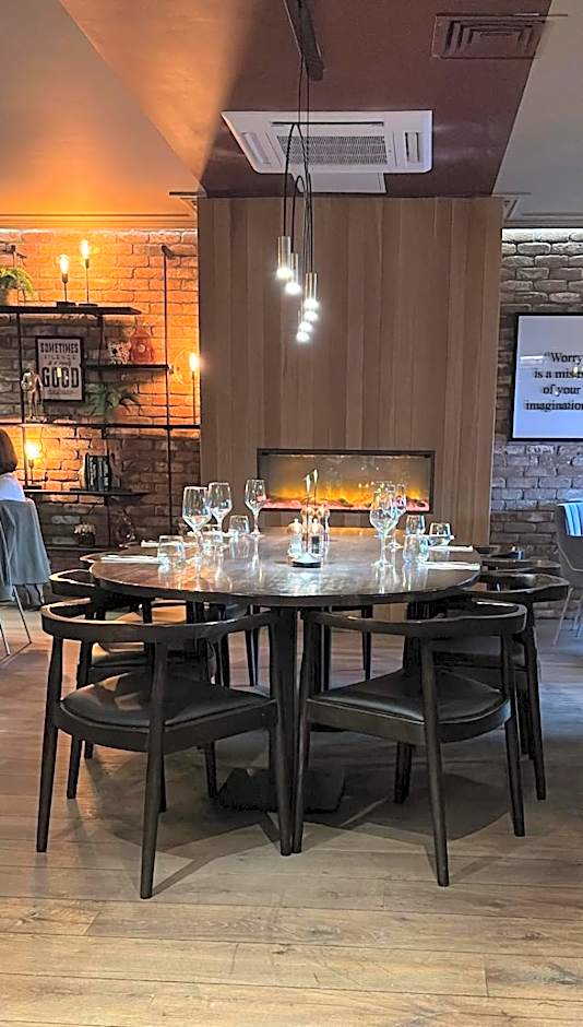 The Huntsman Inn