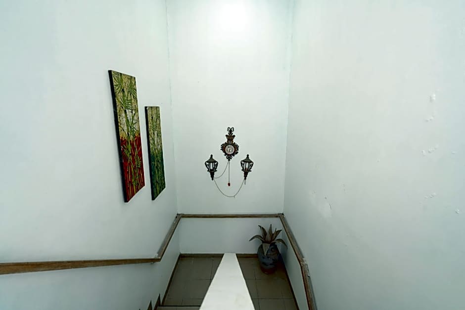 RedDoorz near Pantai Sanur Bali