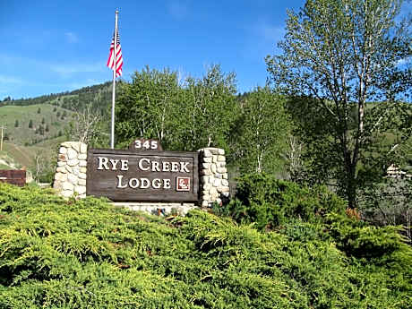 Rye Creek Lodge