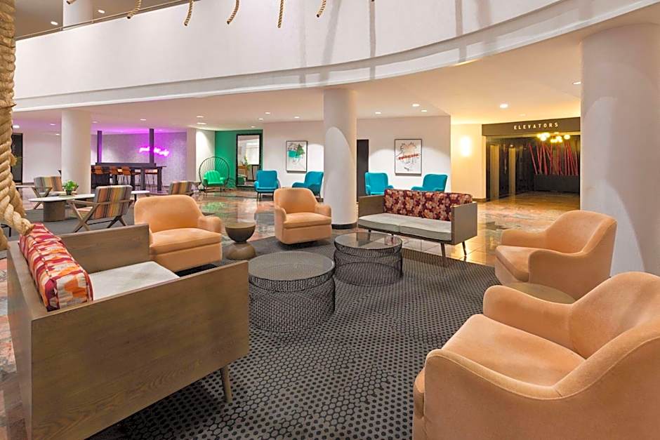Wyndham Garden Norfolk Downtown