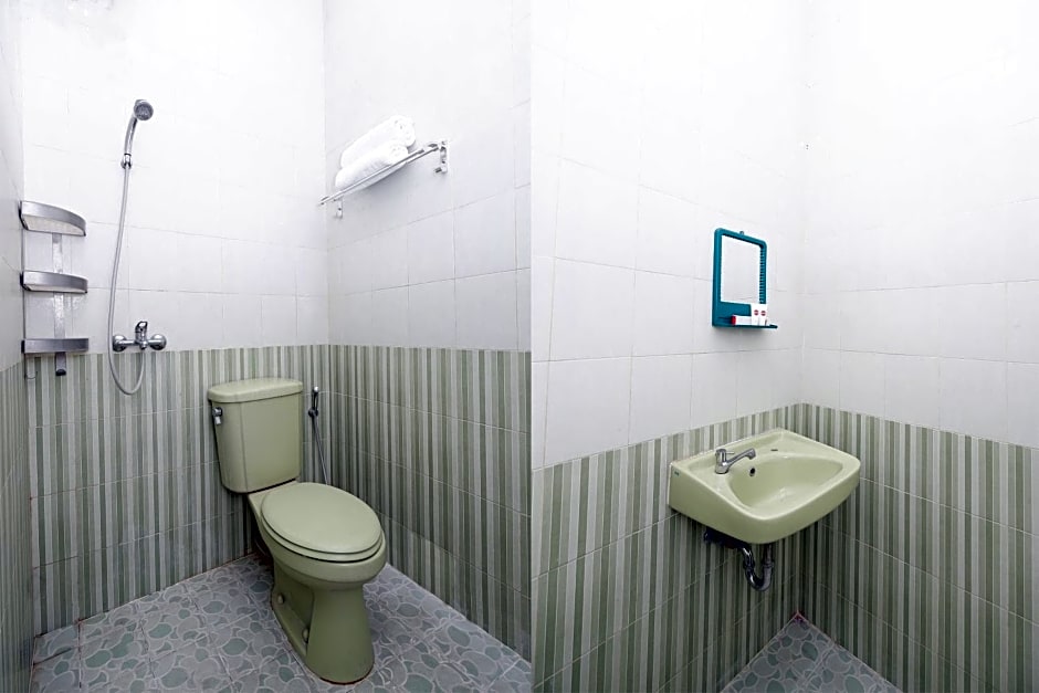 OYO 1815 Gatsu Residence