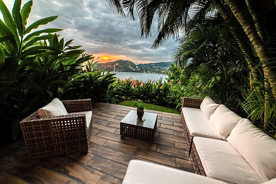 Tentaciones Hotel & Lounge Pool - Adults Only