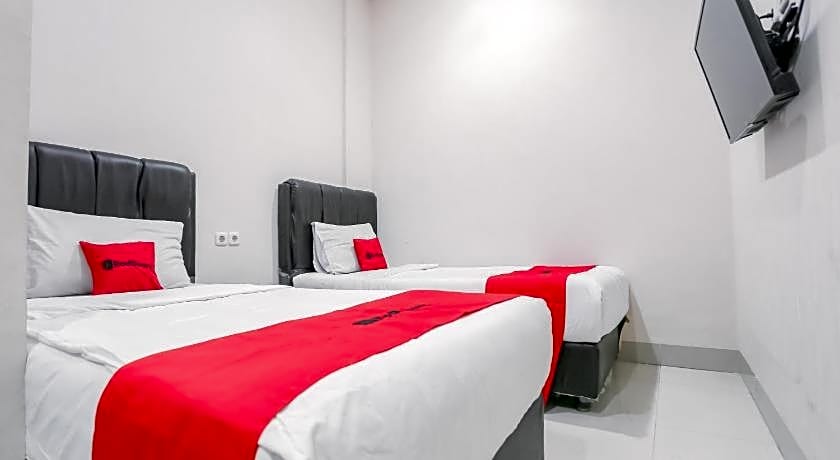 RedDoorz @ Seindo Hotel Medan