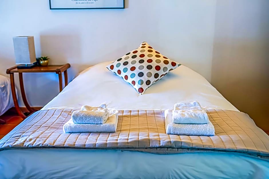 Maison Pegau, 2 chambres au centre de Châteauneuf-du-Pape PEGAU B&B