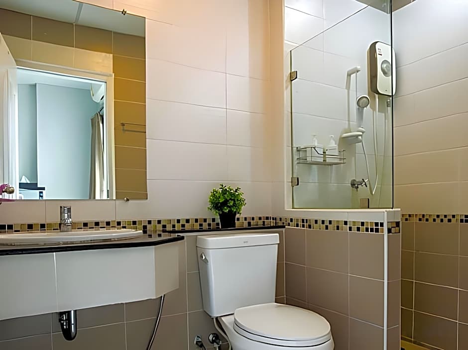 Central Place Serviced Apartment