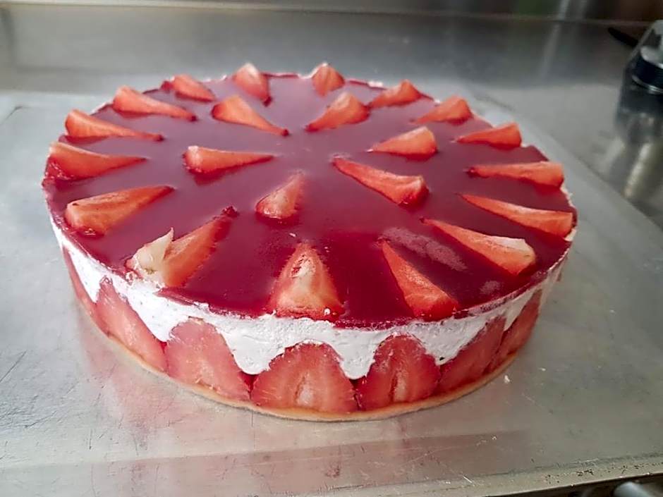 Logis Hôtel Restaurant Les Aubuns