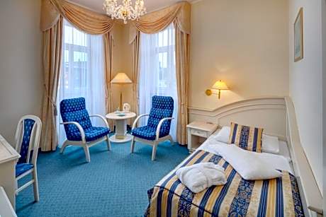 Single Room with Wellness and Fitness Access