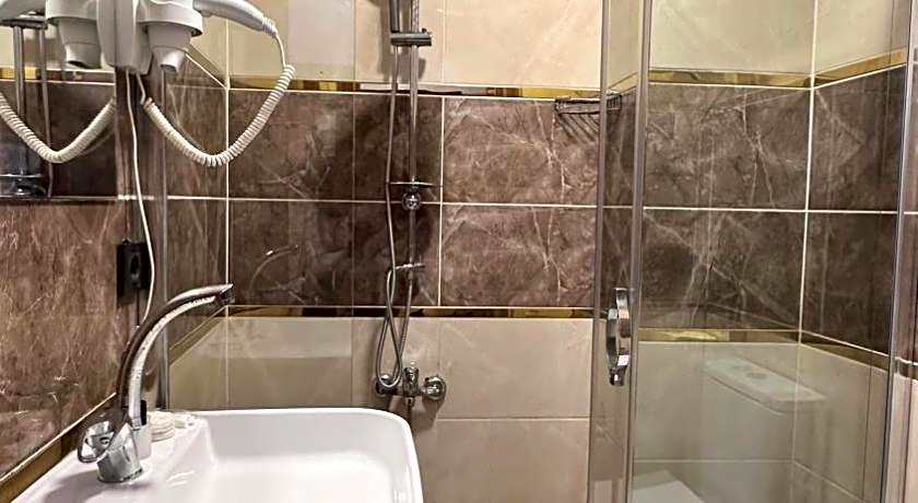 Aras Istanbul Hotel & Suites