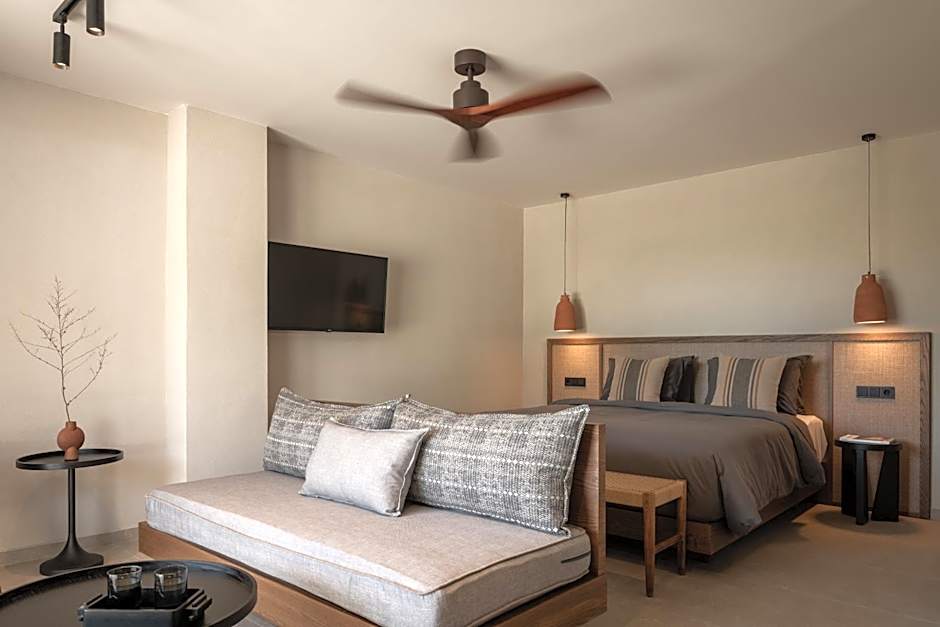 KYMANI Boutique Hotel & Suites