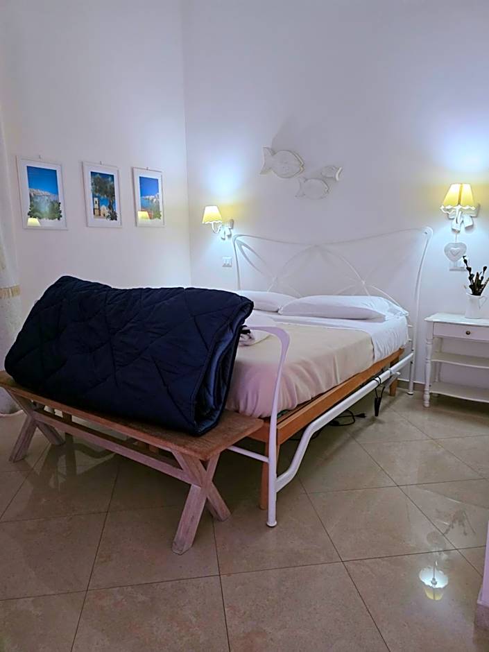 White Suite Polignano 08