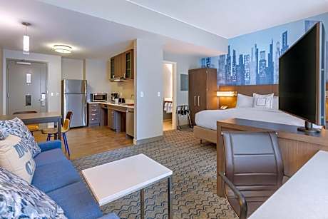 Studio, 1 King, Sofa bed