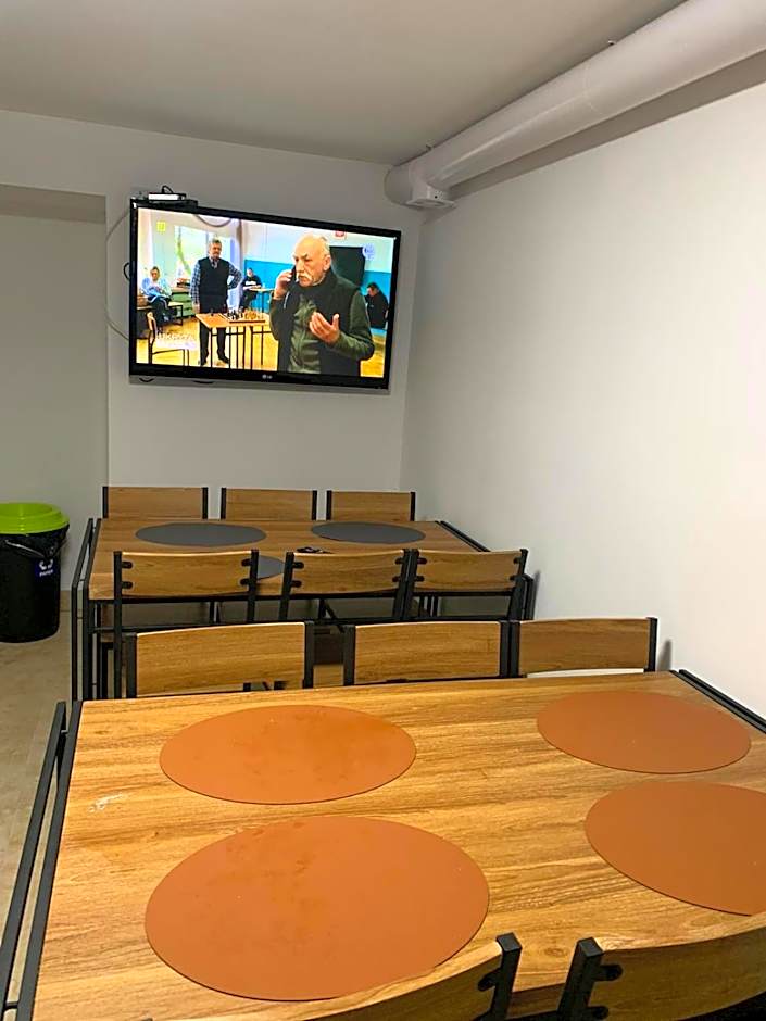 Hostel 24 Miejsca Parkingowe Noclegi Pracownicze.