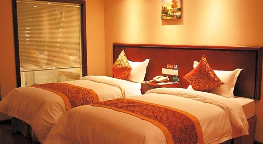 GreenTree Inn ChangZhi Bus Passenger Station XiHuan Road Business Hotel